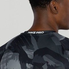 Camiseta Masculina Nike Dri-Fit Slim Top SS Camo Aop - Foto 6