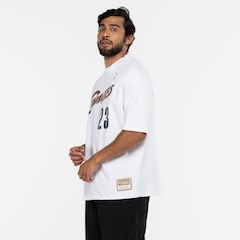 Camiseta Lebron James do Cleveland Cavaliers Mitchell & Ness Masculina Flame Logo - Foto 5