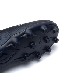 Chuteira de Campo Umbro Ultraskin - Júnior - Foto 9