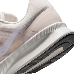 Tênis Nike Run Swift 3 - Feminino - Foto 9