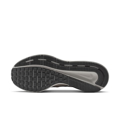 Tênis Nike Run Swift 3 - Feminino - Foto 7