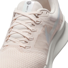Tênis Nike Run Swift 3 - Feminino - Foto 8