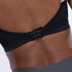 Top Fitness com Bojo Fixo ASICS Alta Sustentação Manta - Foto 3