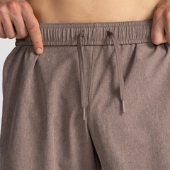 Bermuda Masculina ASICS 7 Mescla Plano - Foto 6