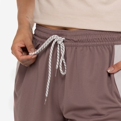 Short Nike Sabrina Feminino - Foto 7