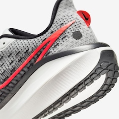 Tênis Nike Vomero 17 - Masculino - Foto 8