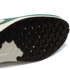 Tênis Nike Revolution 7 Feminino - Video 1