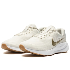 Tênis Nike Revolution 7 Feminino - Foto 3