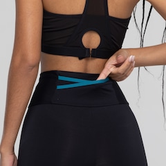 Bermuda Feminina Oxer Bolso Traseiro Cós Médio Alta Compressão - Foto 4
