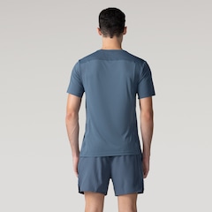 Camiseta ASICS Manga Curta Racket Recortada- Masculina - Foto 2