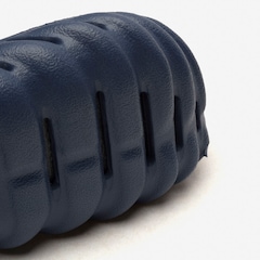 Sandália Crocs Echo Clog - Foto 9