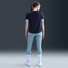 Camiseta Feminina Nike Manga Curta Dri-fit One Classic - Foto 3