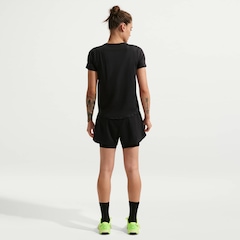 Camiseta Feminina Nike Manga Curta Dri-fit One Classic - Foto 2