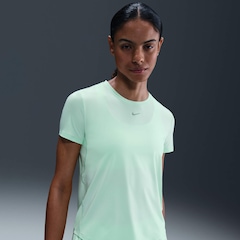 Camiseta Feminina Nike Manga Curta Dri-fit One Classic - Foto 2