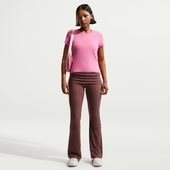 Camiseta Nike Sportswear Chill Knit Feminina - Foto 2