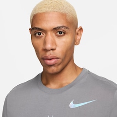 Camiseta Masculina Nike Dri-Fit Tee SU24 - Foto 4
