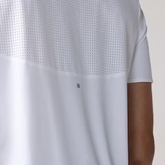 Camiseta Masculina ASICS Manga Curta Selada Respirável - Foto 4