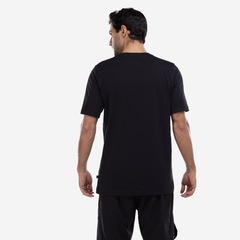 Camiseta Masculina Puma Manga Curta Graphics Year Of Sports - Foto 2