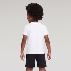 Conjunto Infantil Nike Kids Club Camiseta + Bermuda - Foto 2