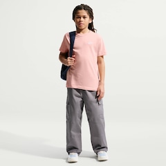 Camiseta Juvenil Nike Manga Curta Sportswear Embroidered Future - Foto 3