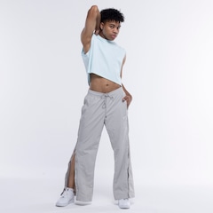 Calça Nike Sportswear Collection Repel Zip On The Go - Foto 2