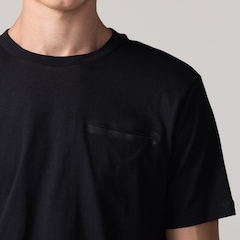 Camiseta Masculina Oxer Manga Curta Detalhe Bolso Externo Selado - Foto 4