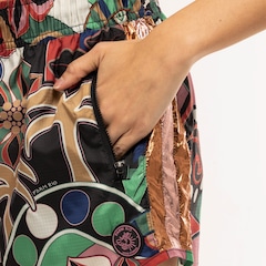 Short Farm Nylon Floresta Cor Bolso Selado Feminino - Foto 6