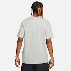 Camiseta Nike Manga Curta Sportswear Premium Essential - Foto 2