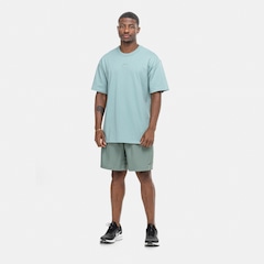 Camiseta Nike Manga Curta Sportswear Premium Essential - Foto 4