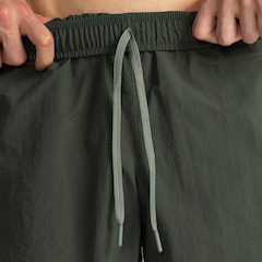 Bermuda Masculina ASICS Logo Estourado - Foto 7