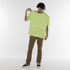 Camiseta Approve Manga Curta Huge Peaceandluv II - Foto 1