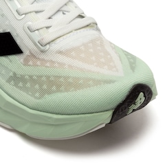 Tênis New Balance Fuelcell Rebel V4 Feminino - Foto 9