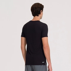 Camiseta Masculina New Balance Manga Curta Sport Essentials - Foto 2