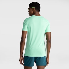 Camiseta Masculina New Balance Manga Curta Sport Essentials - Foto 2