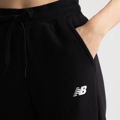 Calça New Balance Felpa Essentials Feminina - Foto 5