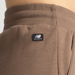 Calça New Balance Felpa Essentials Feminina - Foto 5