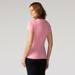 Camiseta New Balance Manga Curta Essentials Feminina - Foto 2