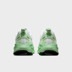 Tênis Nike Vomero 18 Feminino - Foto 4