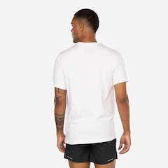 Camiseta Masculina Nike Manga Curta Sportswear 6MO Just Do It - Foto 3