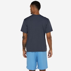 Camiseta Masculina Nike Manga Curta Dri-Fit UV Hyverse - Foto 3