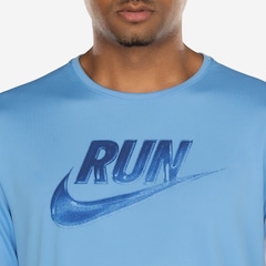 Camiseta Masculina Nike Manga Curta Run Energy MI - Foto 5