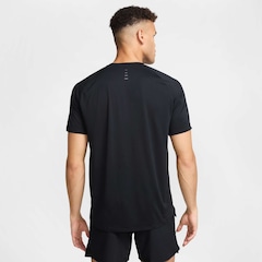 Camiseta Masculina Nike Manga Curta Dri-fit ADV Stride - Foto 2