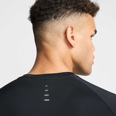 Camiseta Masculina Nike Manga Curta Dri-fit ADV Stride - Foto 6