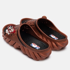 Chinelo Crocs NBA Echo Adulto - Foto 5