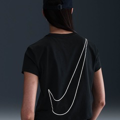 Camiseta Feminina Nike Manga Curta Sportswear Club - Foto 3
