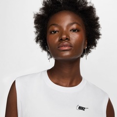 Blusa Cropped Regata Feminina Nike Sportswear Club SL - Foto 3