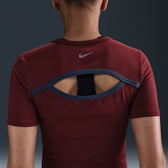 Camiseta Feminina Nike One Dri-Fit Fitted - Foto 3