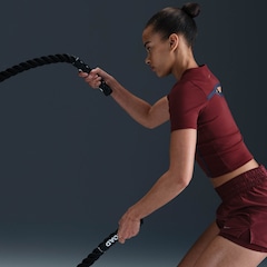 Camiseta Feminina Nike One Dri-Fit Fitted - Foto 4