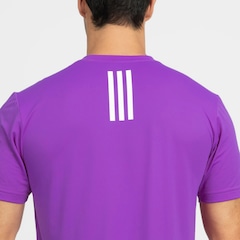 Camiseta Masculina adidas Manga Curta Own The Run 3 Listras - Foto 4