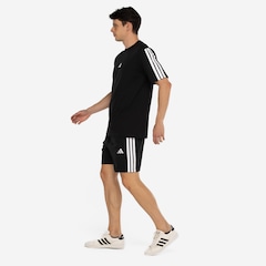 Camiseta Básica adidas Logo Pequeno - Masculina - Foto 5